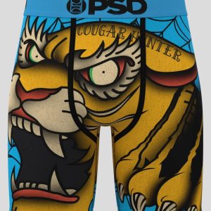 Alternative view of Cougar Hunter