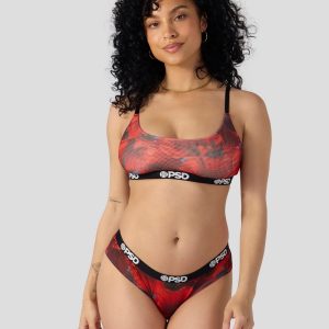 Alternative view of Izabela Guedes - Poppy High