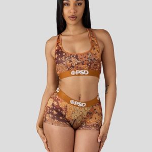 Alternative view of Coco Paisley