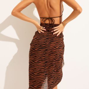 Alternative view of Pareo in Tigre